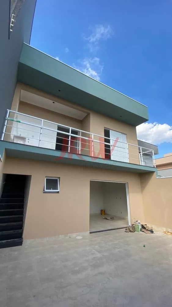 Casa à venda com 2 quartos, 97m² - Foto 8