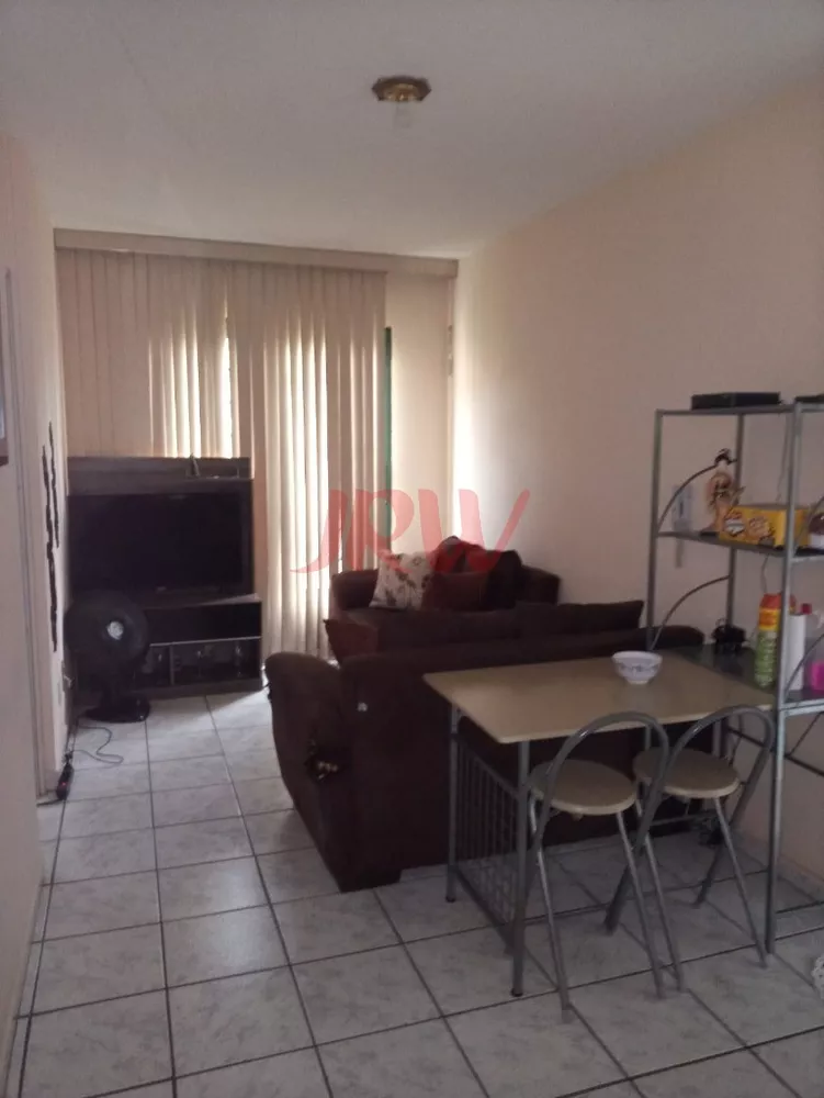 Apartamento à venda com 2 quartos, 45m² - Foto 1