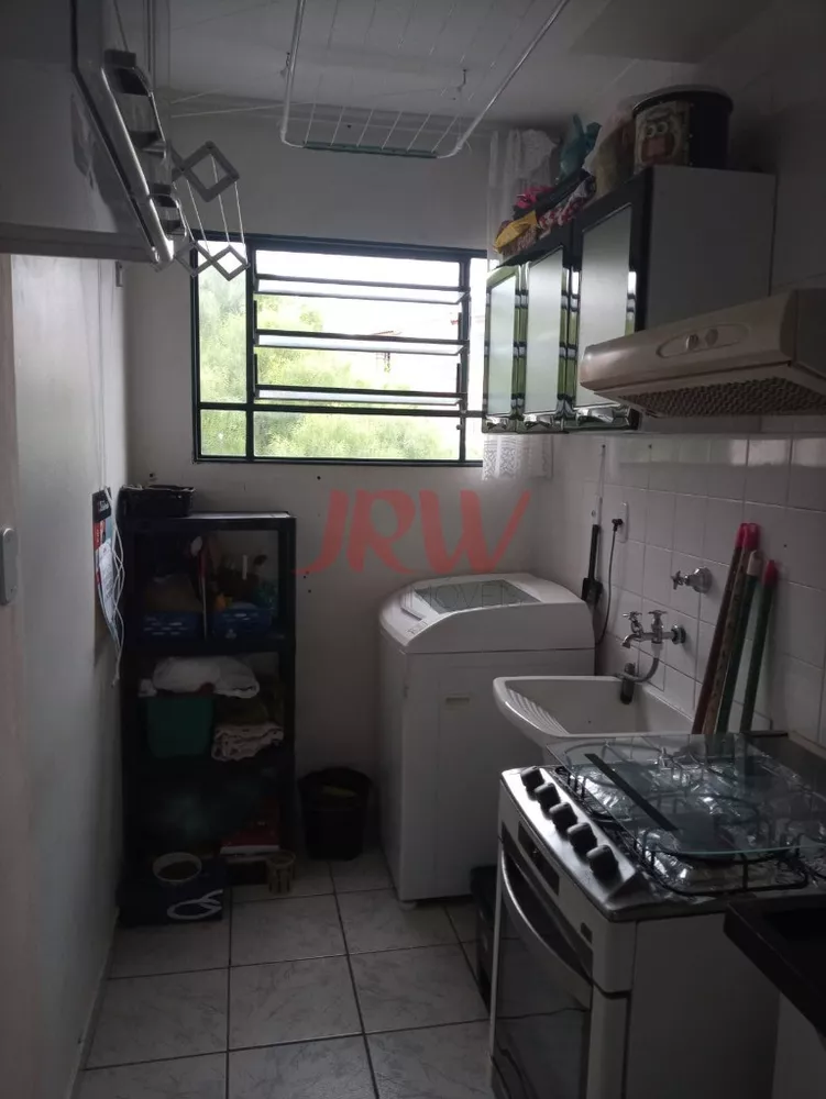 Apartamento à venda com 2 quartos, 45m² - Foto 3