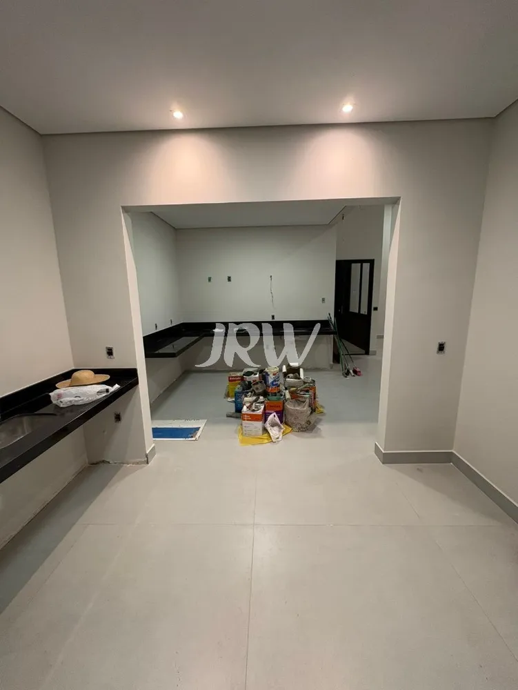 Casa, 3 quartos, 246 m² - Foto 3