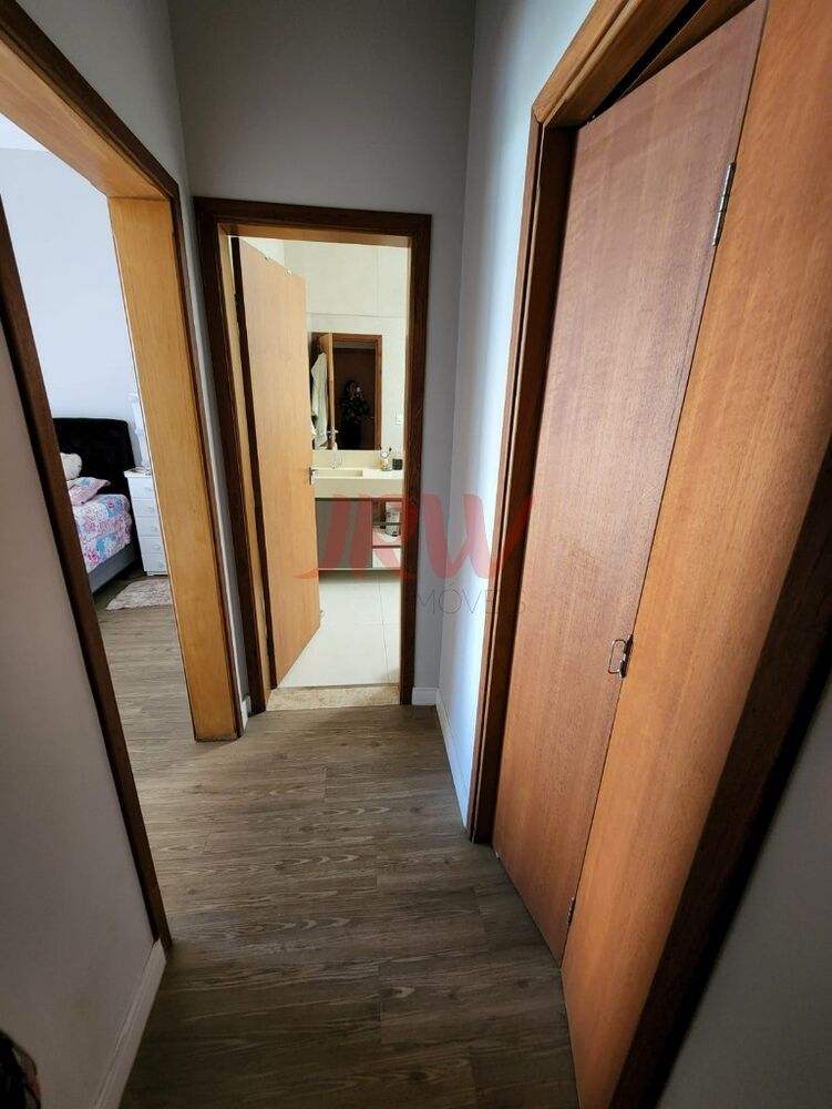 Casa, 3 quartos, 209 m² - Foto 5