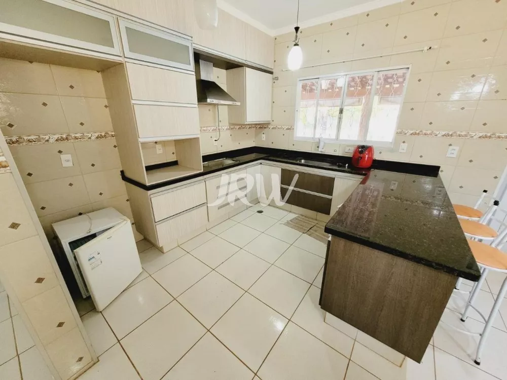 Chácara à venda com 4 quartos, 330m² - Foto 28