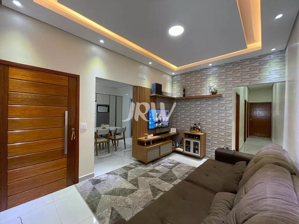 Casa à venda com 3 quartos, 150m² - Foto 1