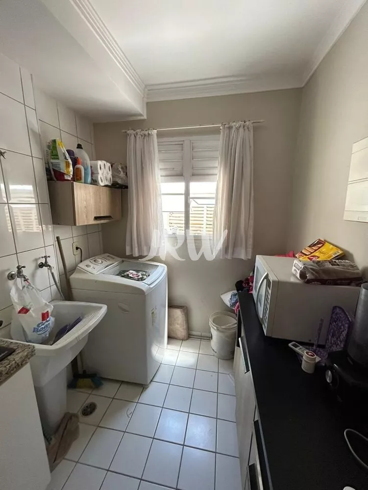 Apartamento à venda com 2 quartos, 66m² - Foto 4