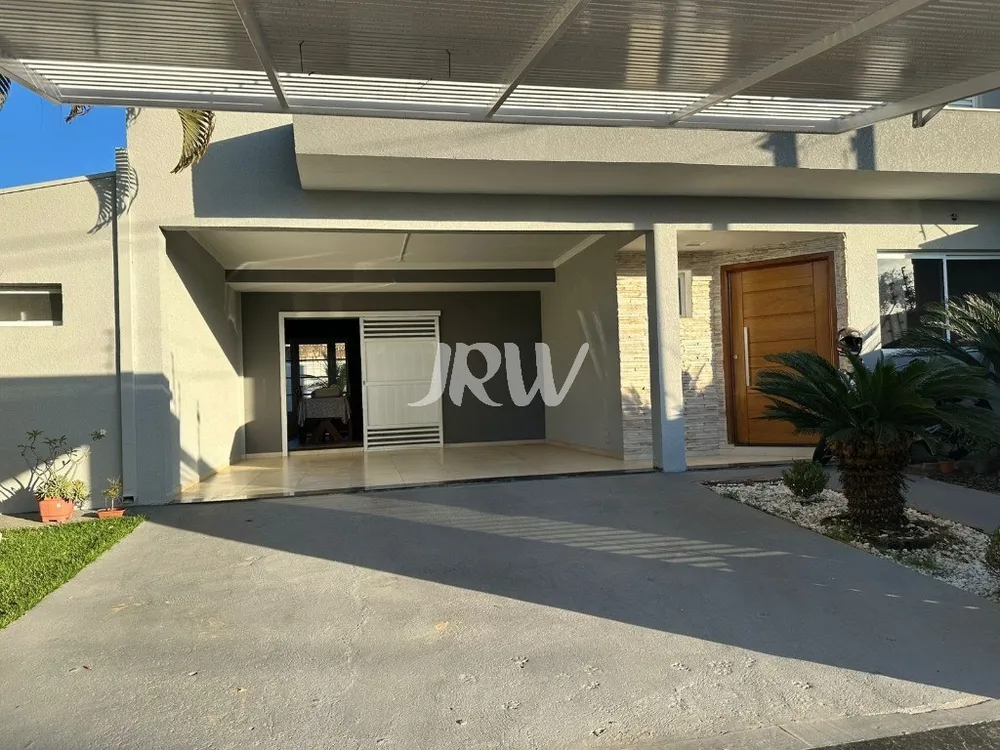 Casa, 3 quartos, 330 m² - Foto 1