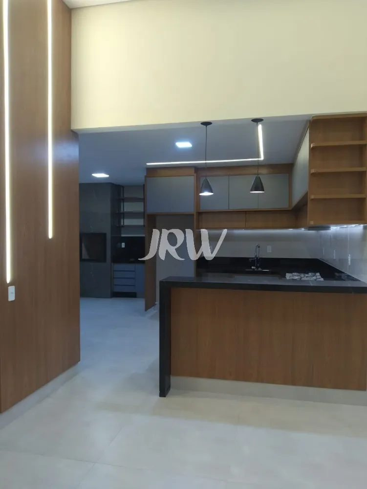 Casa, 3 quartos, 250 m² - Foto 4
