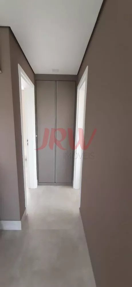 Apartamento à venda com 2 quartos, 82m² - Foto 2