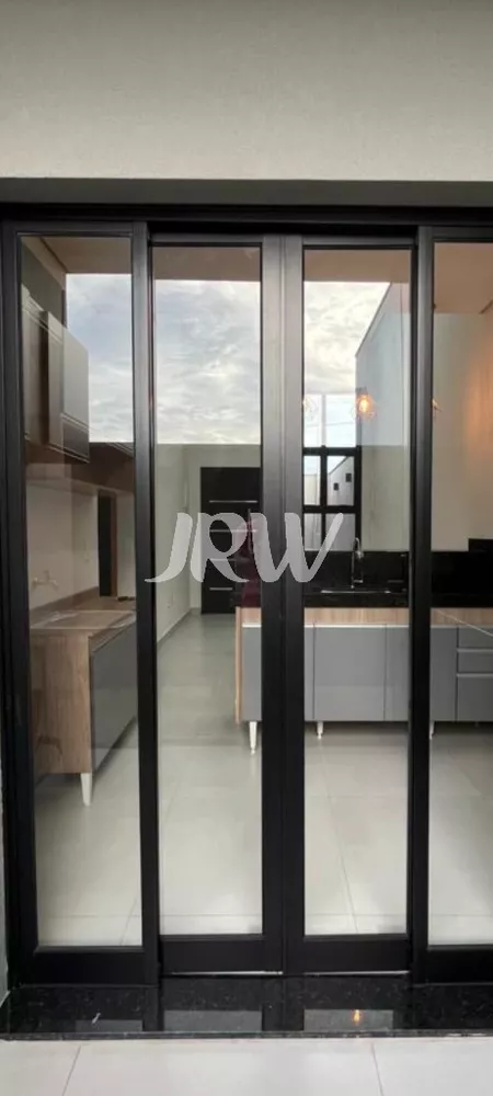 Casa à venda com 2 quartos, 150m² - Foto 8