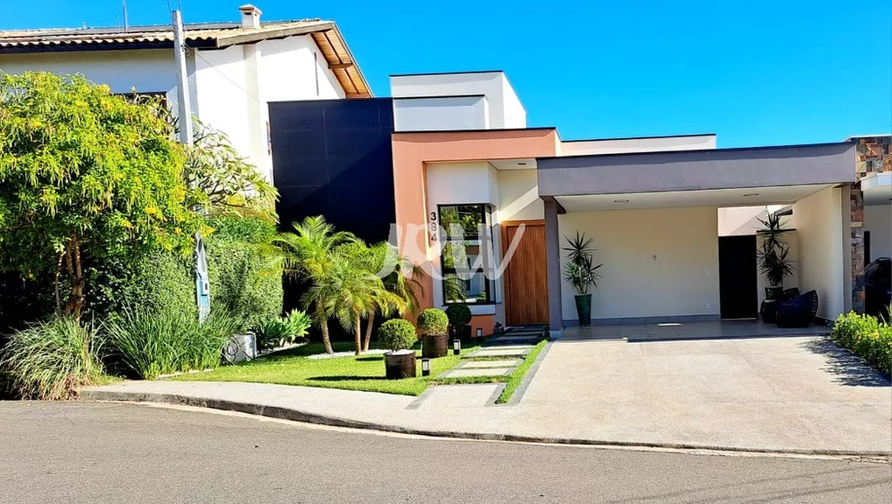 Casa à venda com 3 quartos, 285m² - Foto 1