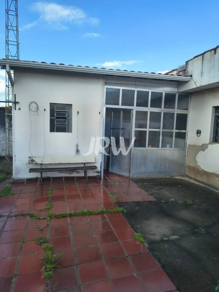Casa, 3 quartos, 330 m² - Foto 1