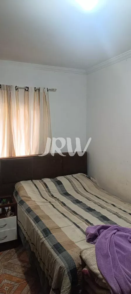 Chácara à venda com 2 quartos, 1070m² - Foto 13