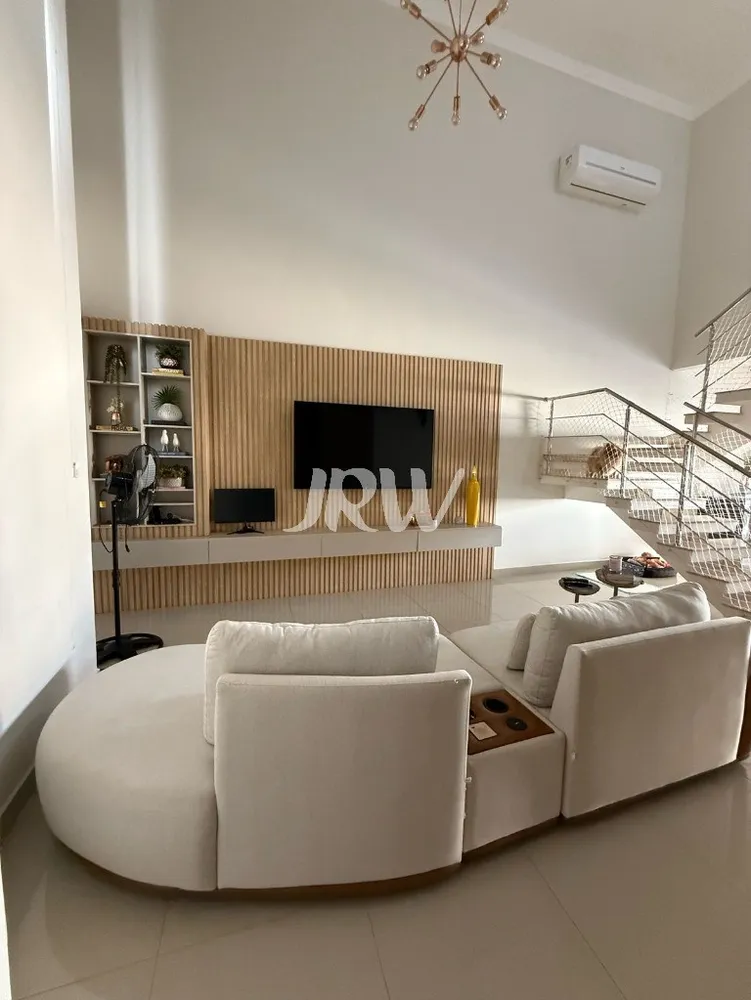 Casa, 3 quartos, 300 m² - Foto 1