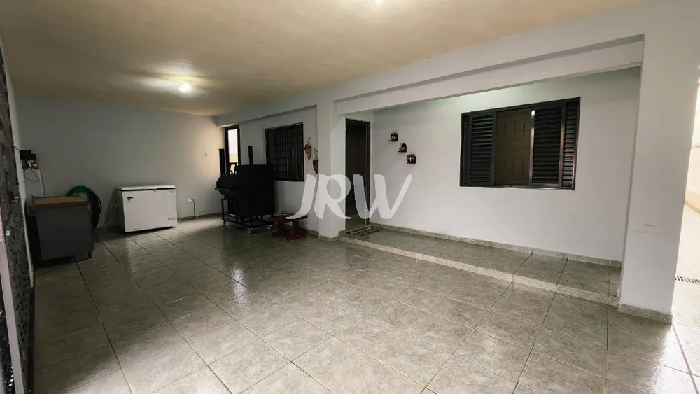 Casa, 3 quartos, 250 m² - Foto 1