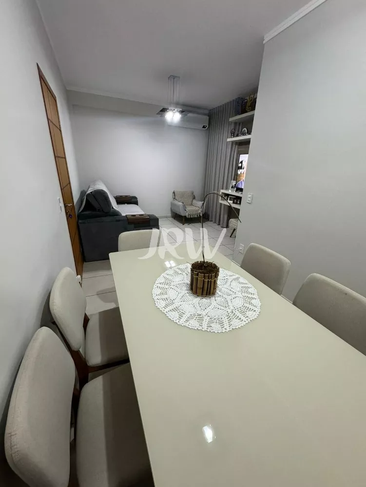 Apartamento à venda com 2 quartos, 72m² - Foto 2