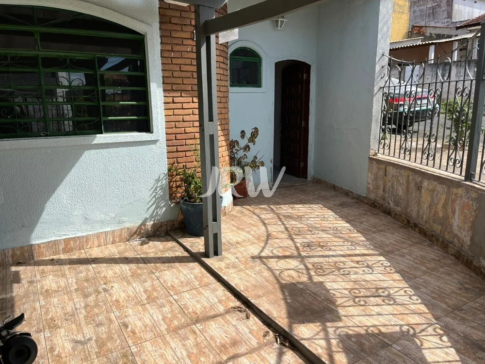 Casa, 3 quartos, 136 m² - Foto 1