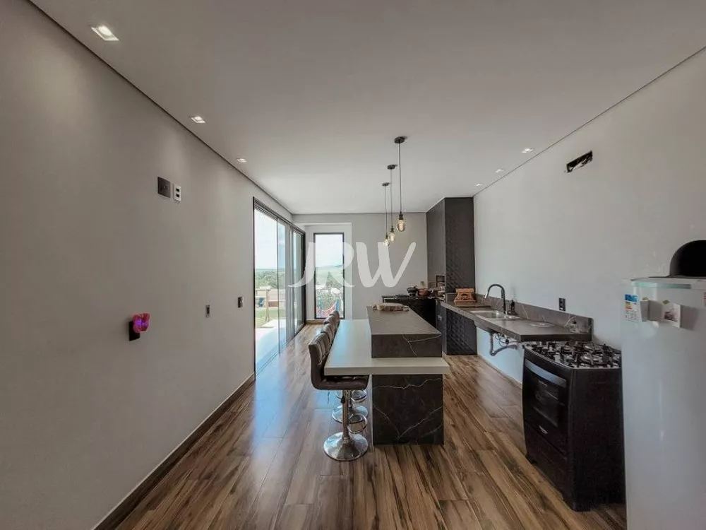 Casa à venda com 4 quartos, 1200m² - Foto 8