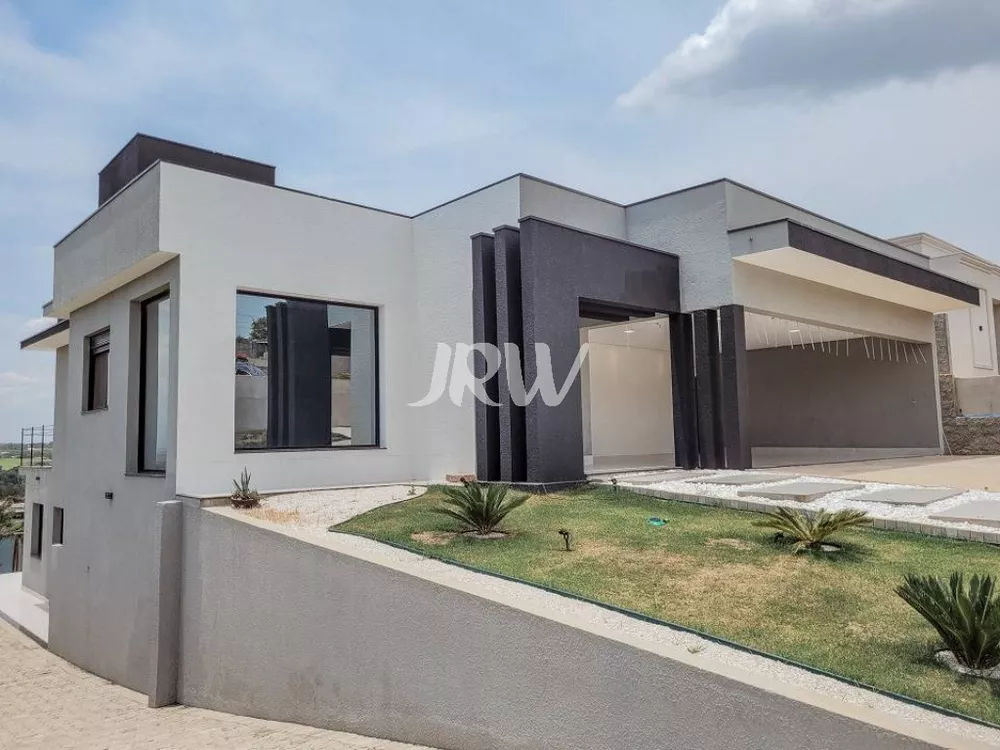 Casa à venda com 4 quartos, 1200m² - Foto 3