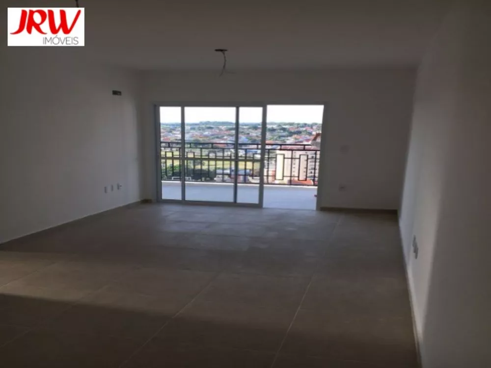 Apartamento à venda com 3 quartos, 100m² - Foto 3