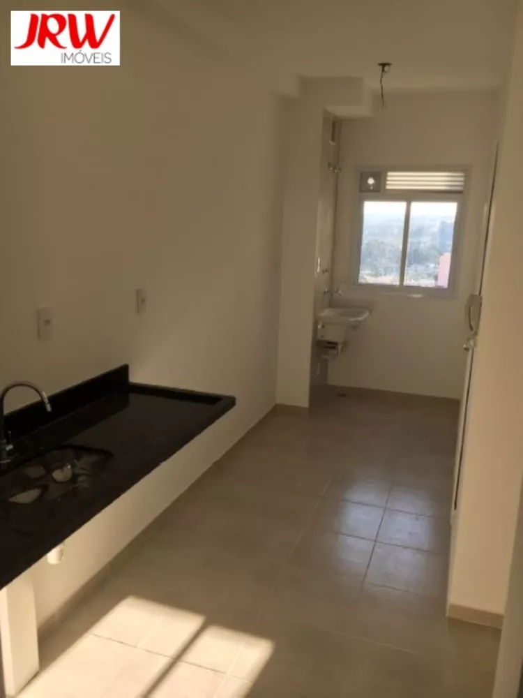 Apartamento à venda com 3 quartos, 100m² - Foto 4