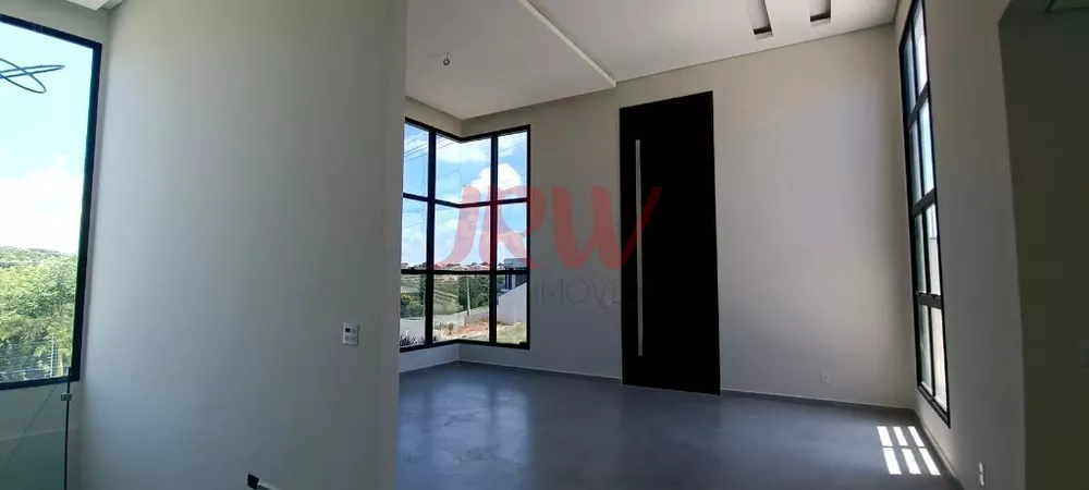 Casa à venda com 3 quartos, 205m² - Foto 8