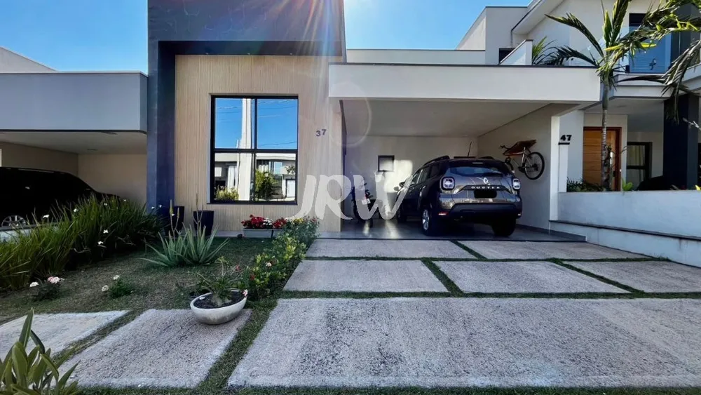 Casa, 3 quartos, 218 m² - Foto 1