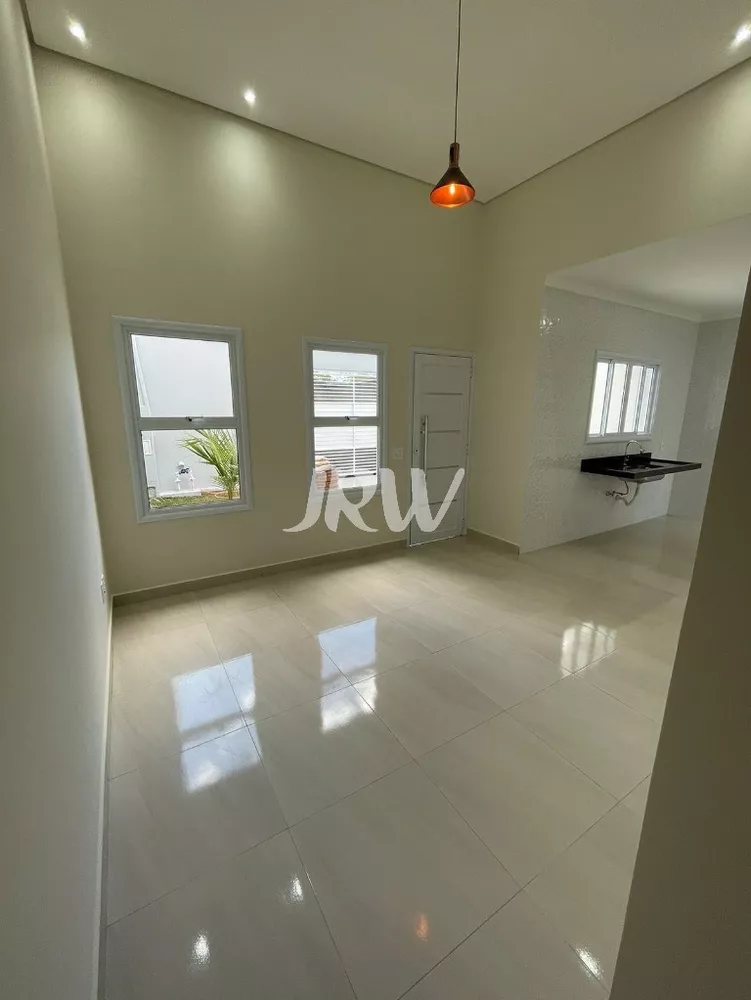 Casa à venda com 2 quartos, 150m² - Foto 4