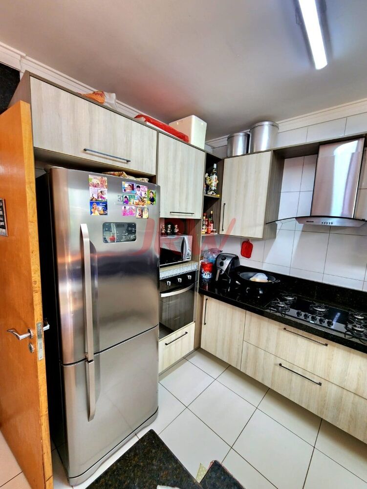 Casa à venda com 3 quartos, 150m² - Foto 6