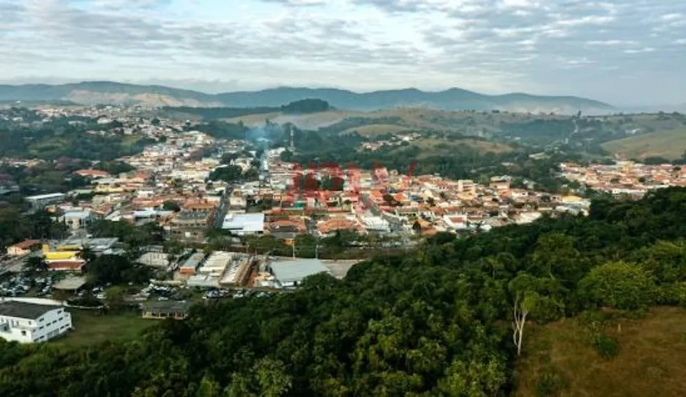 Terreno, 16 hectares - Foto 1