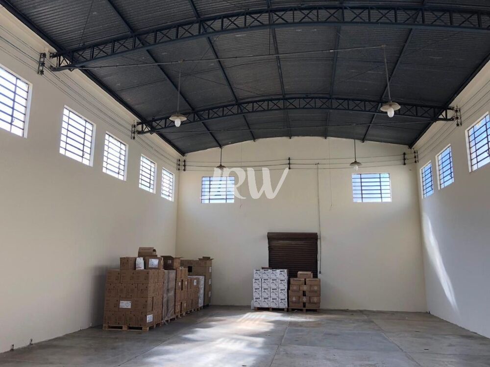 Depósito-Galpão, 1000 m² - Foto 1