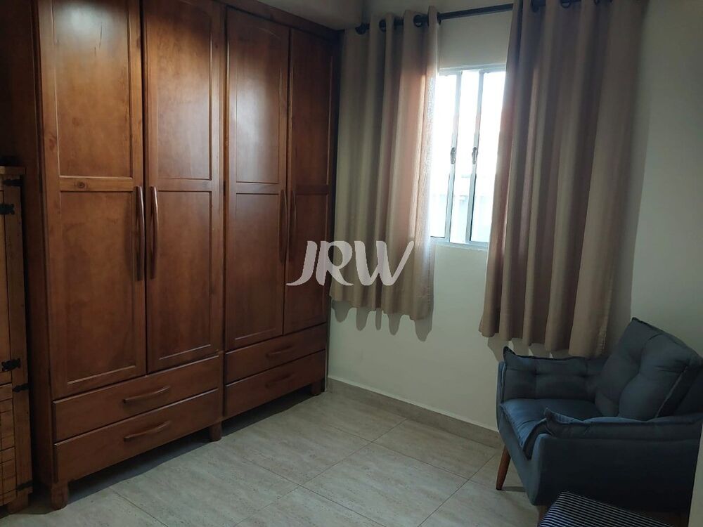 Casa, 3 quartos, 250 m² - Foto 2