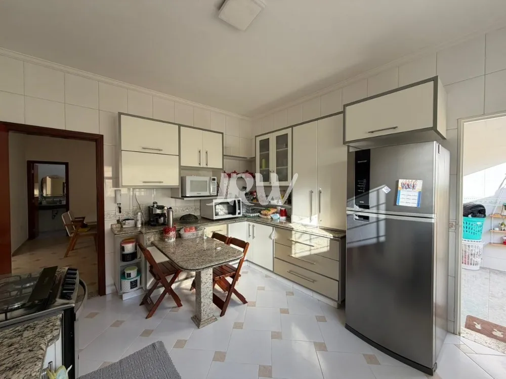 Casa, 4 quartos, 360 m² - Foto 6