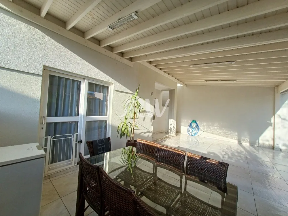 Casa, 3 quartos, 184 m² - Foto 4