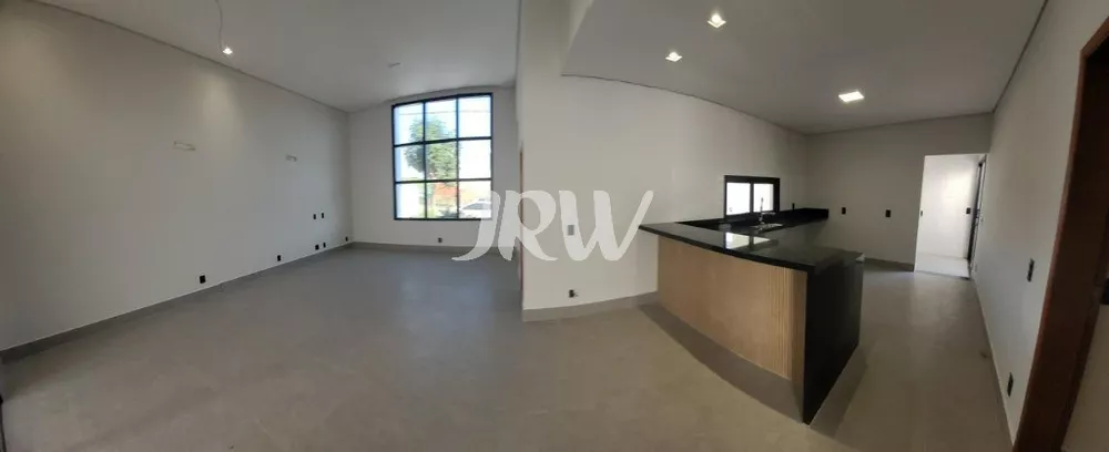 Casa à venda com 3 quartos, 300m² - Foto 7