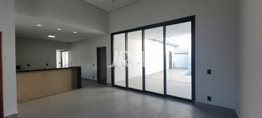 Casa à venda com 3 quartos, 300m² - Foto 9