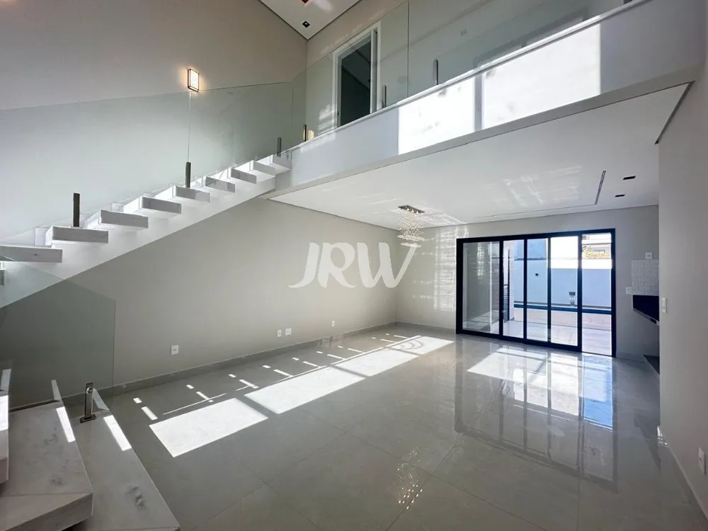 Casa, 3 quartos, 218 m² - Foto 4