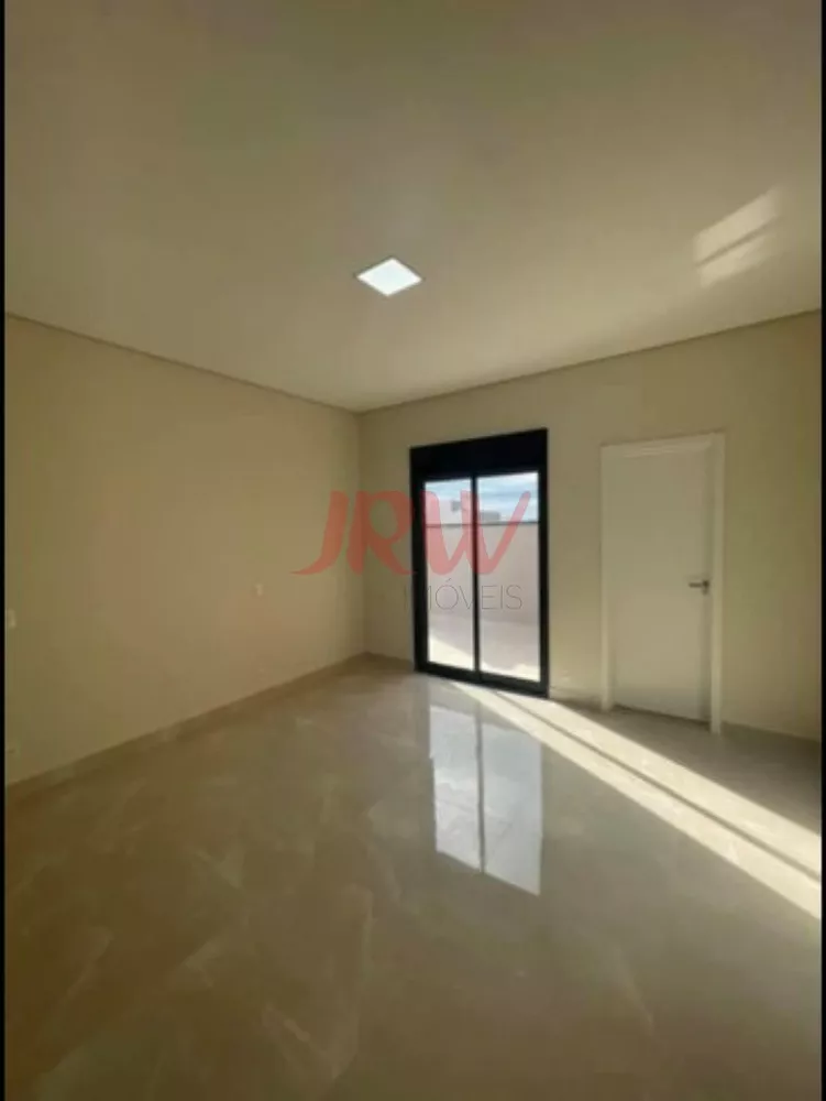 Casa à venda com 3 quartos, 280m² - Foto 3