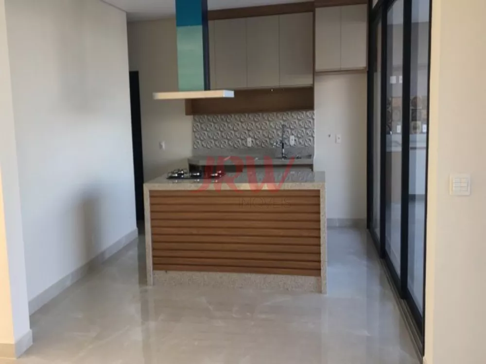 Casa à venda com 3 quartos, 280m² - Foto 2