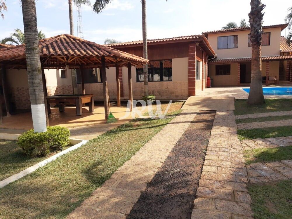 Chácara, 4 quartos, 1000 m² - Foto 1