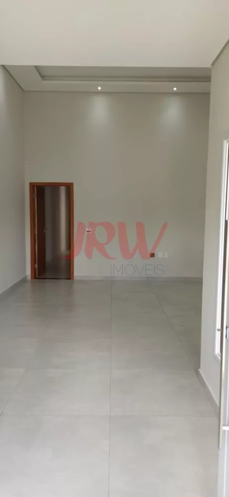 Casa à venda com 3 quartos, 141m² - Foto 3