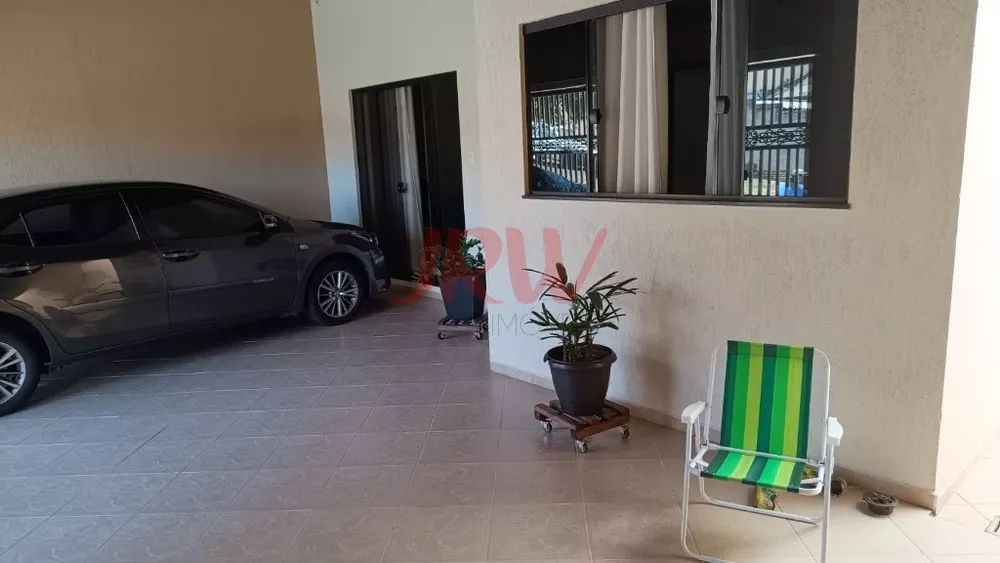 Casa à venda com 3 quartos, 173m² - Foto 4