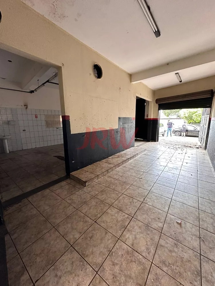 Prédio Inteiro à venda com 2 quartos, 144m² - Foto 4