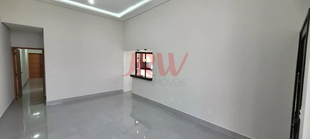 Casa à venda com 3 quartos, 200m² - Foto 4