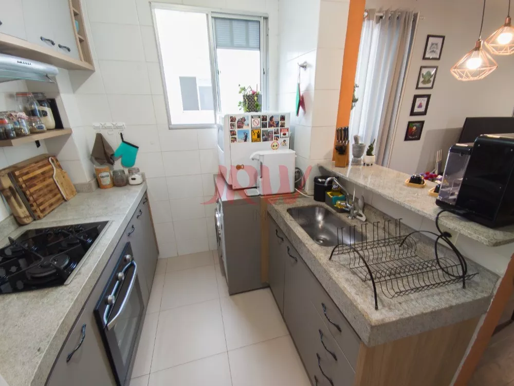 Apartamento à venda com 2 quartos, 42m² - Foto 10