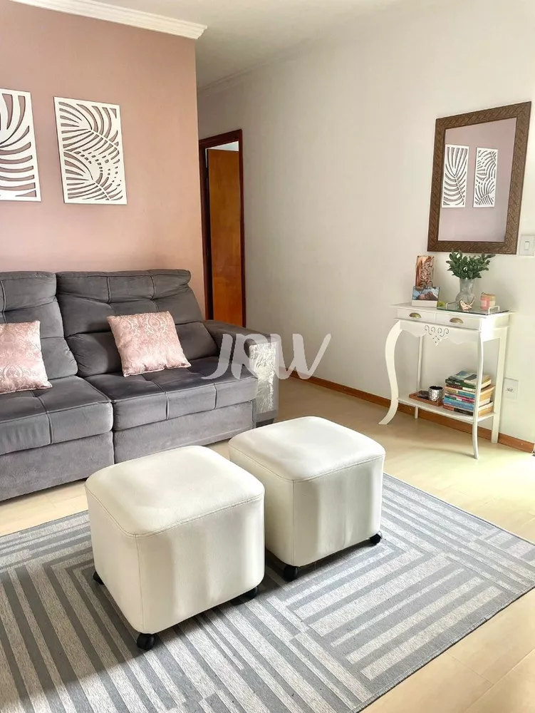 Apartamento à venda com 2 quartos, 66m² - Foto 1