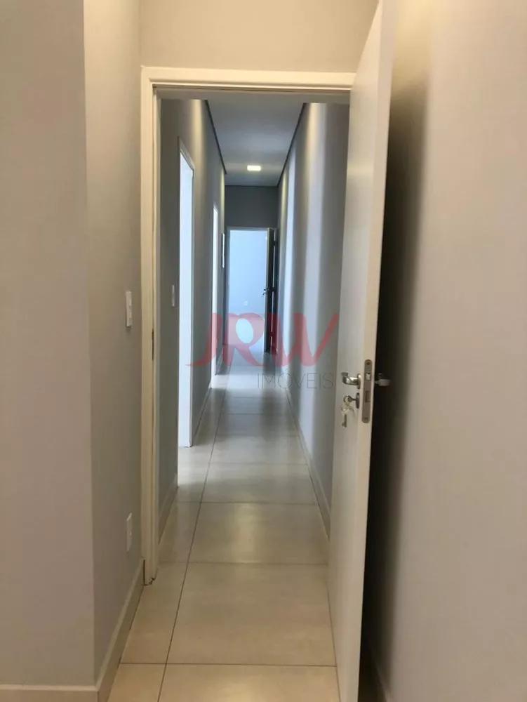 Casa à venda com 3 quartos, 170m² - Foto 4