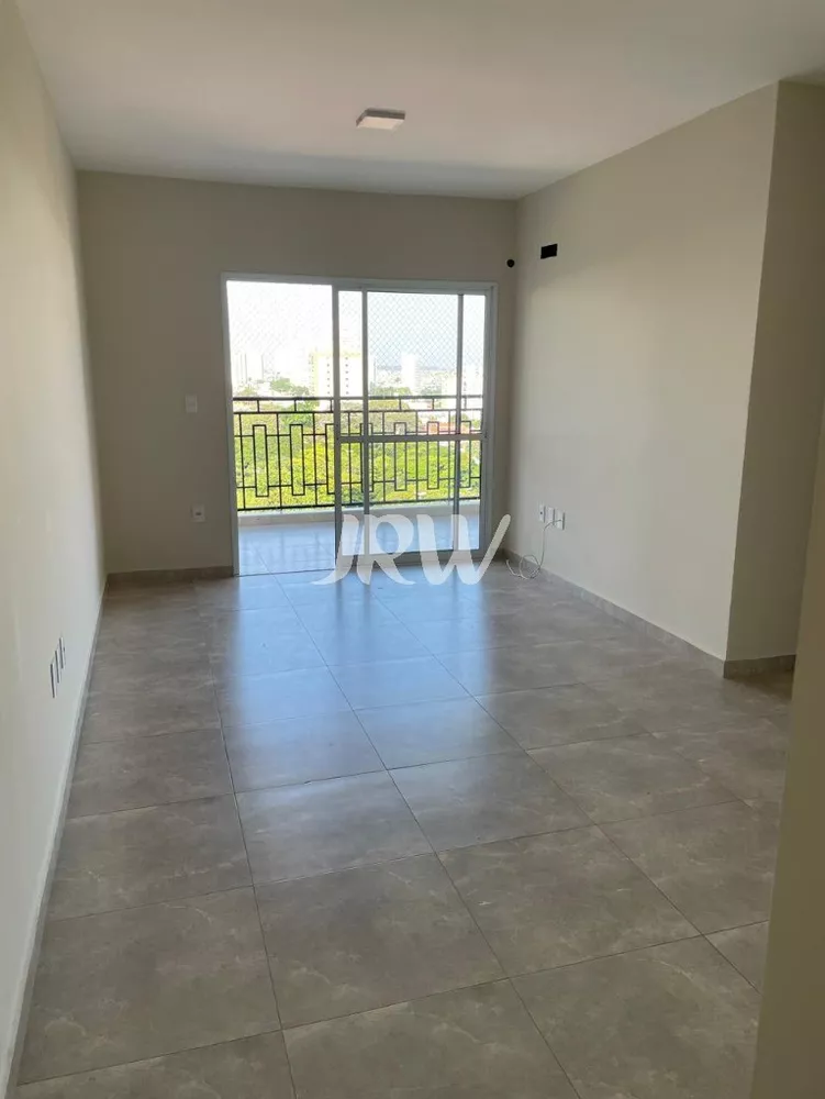 Apartamento à venda com 3 quartos, 100m² - Foto 1