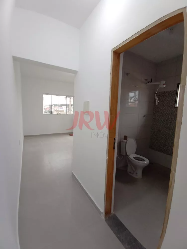 Casa à venda com 3 quartos, 150m² - Foto 1