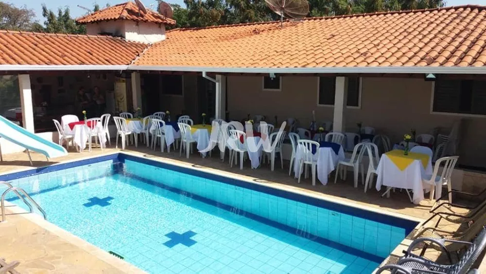 Chácara à venda com 2 quartos, 740m² - Foto 5