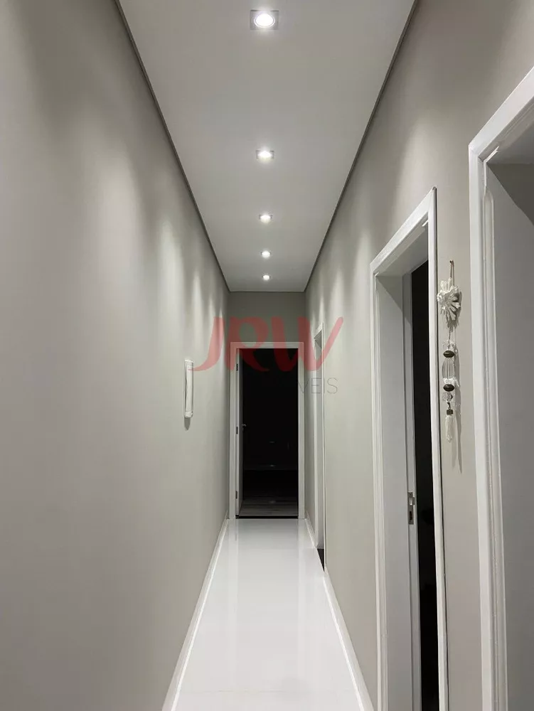 Casa à venda com 3 quartos, 130m² - Foto 2