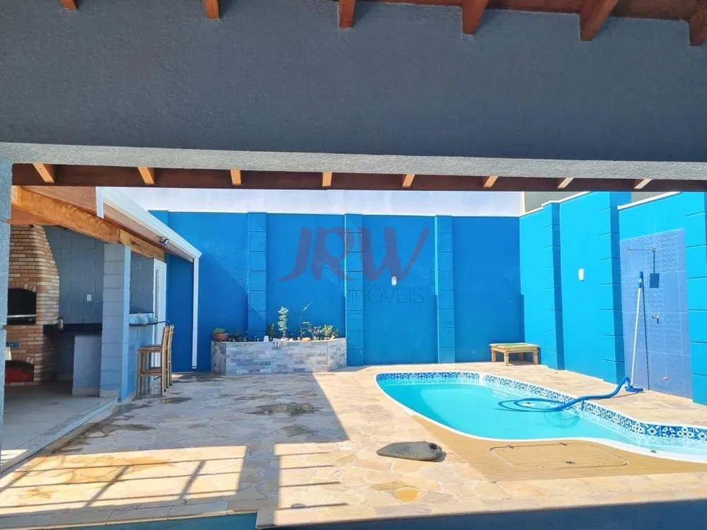 Casa, 3 quartos, 253 m² - Foto 2